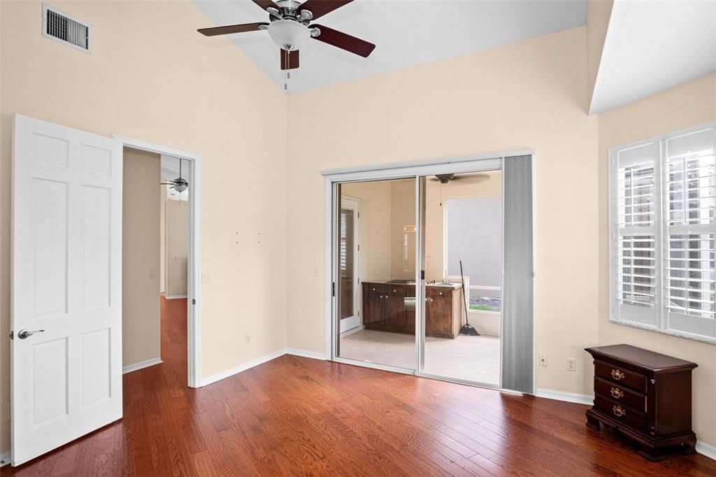 En Venta: $369,900 (2 camas, 2 baños, 1617 Pies cuadrados)