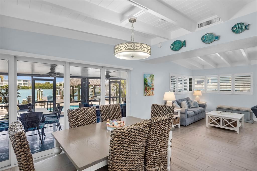 待售: $1,500,000 (3 贝兹, 3 浴室, 1440 平方英尺)