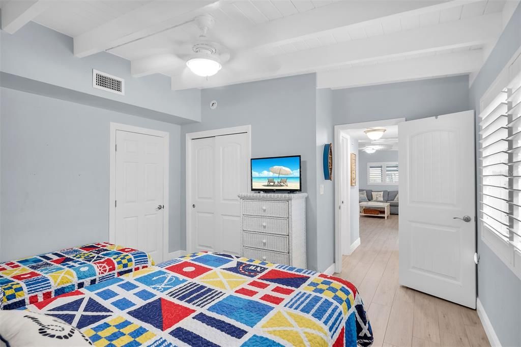 待售: $1,500,000 (3 贝兹, 3 浴室, 1440 平方英尺)