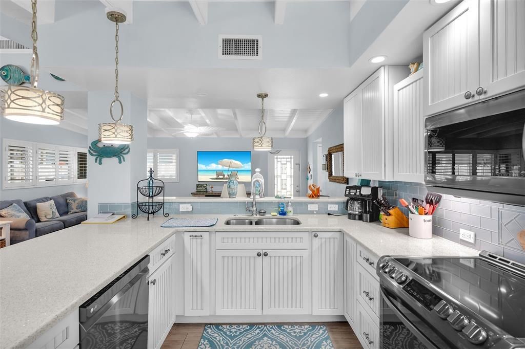 待售: $1,500,000 (3 贝兹, 3 浴室, 1440 平方英尺)