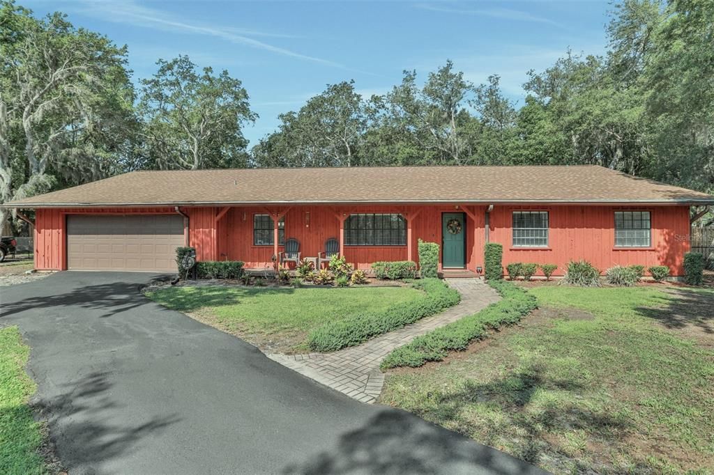 Vendido Recientemente: $599,900 (5 camas, 3 baños, 2460 Pies cuadrados)