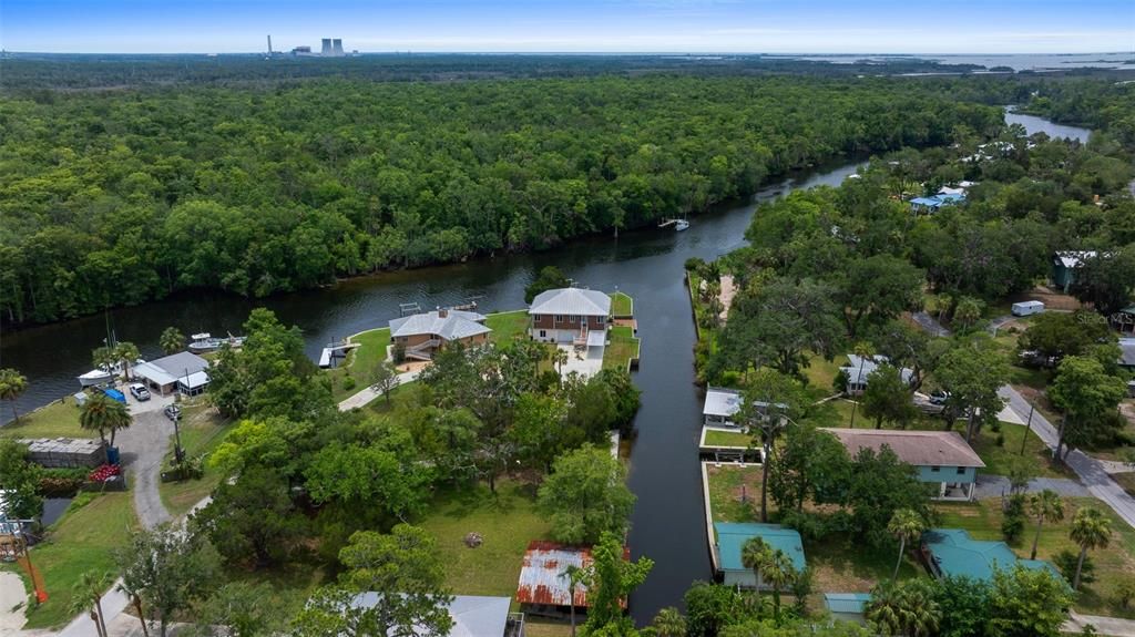 На продажу: $1,060,000 (3 спален, 2 ванн, 2117 Квадратных фут)