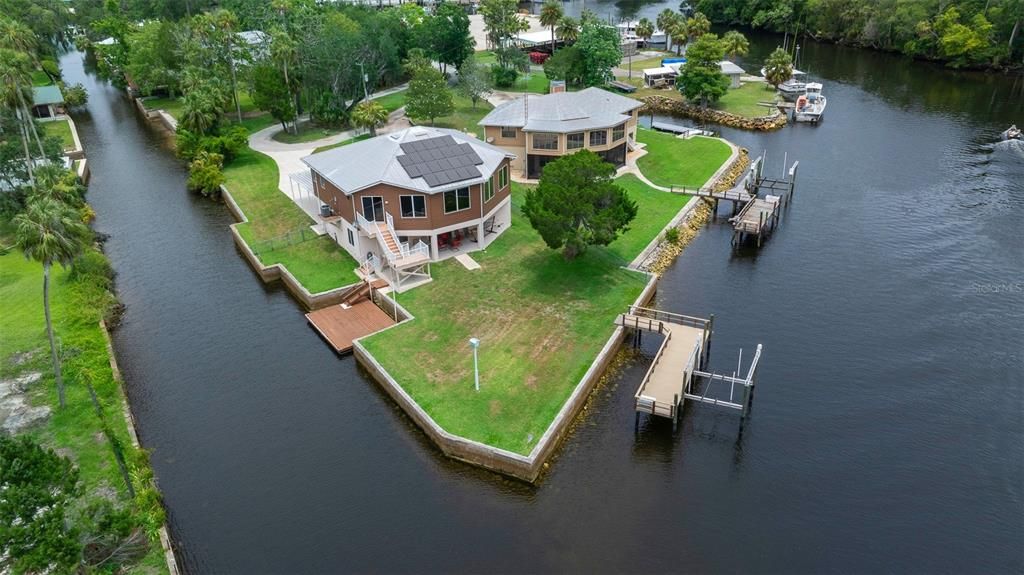 На продажу: $1,060,000 (3 спален, 2 ванн, 2117 Квадратных фут)