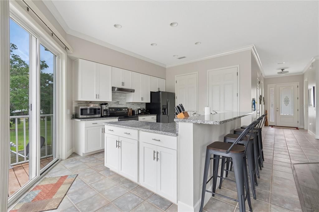 На продажу: $1,060,000 (3 спален, 2 ванн, 2117 Квадратных фут)