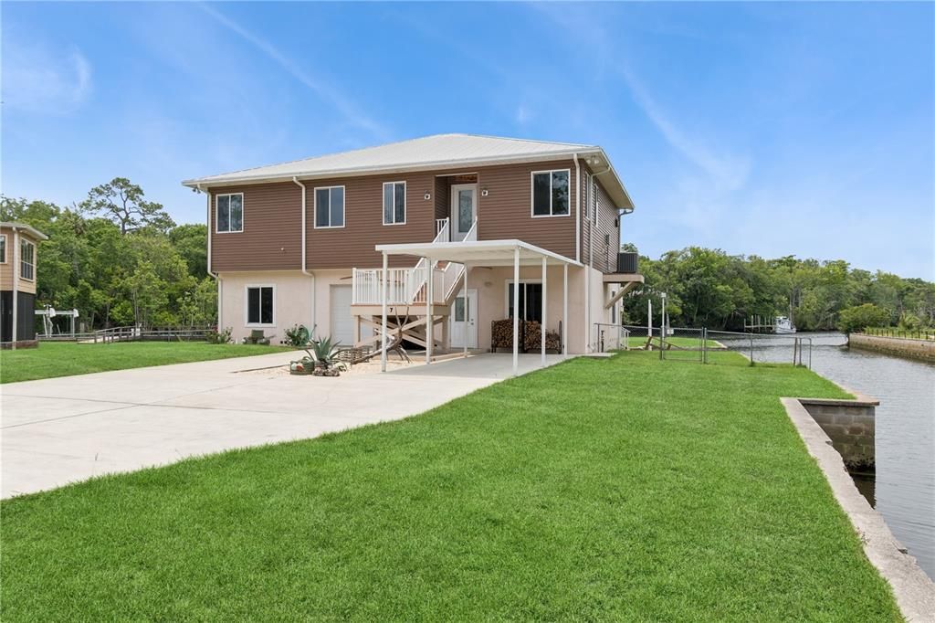 На продажу: $1,060,000 (3 спален, 2 ванн, 2117 Квадратных фут)