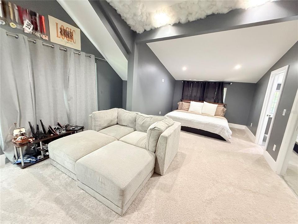 待售: $849,950 (5 贝兹, 4 浴室, 5200 平方英尺)