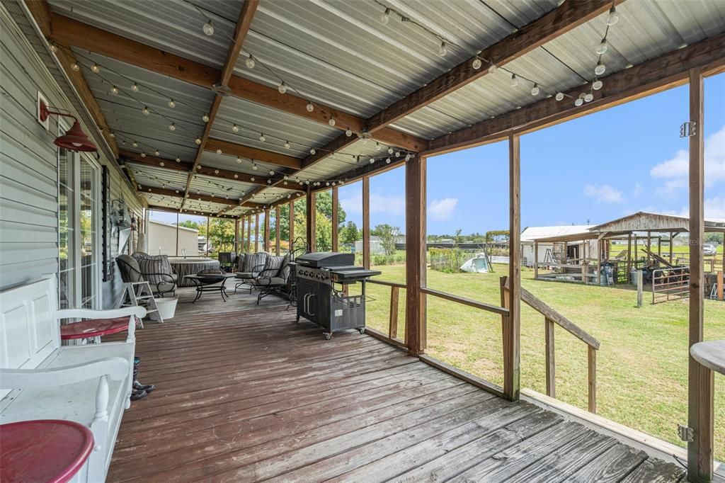 En Venta: $339,900 (4 camas, 3 baños, 2356 Pies cuadrados)