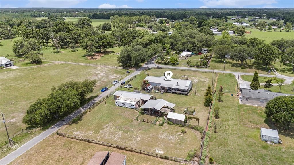 En Venta: $339,900 (4 camas, 3 baños, 2356 Pies cuadrados)