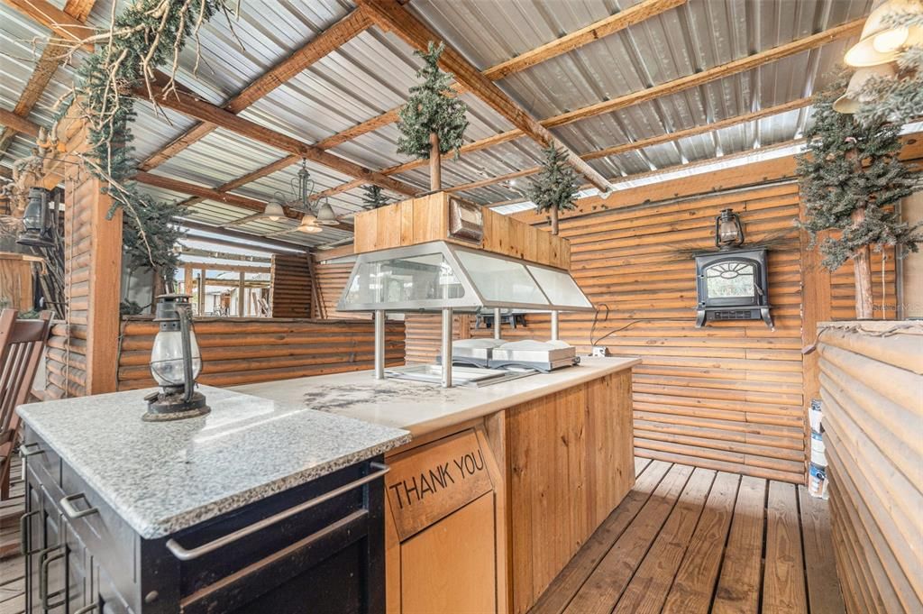 En Venta: $339,900 (4 camas, 3 baños, 2356 Pies cuadrados)