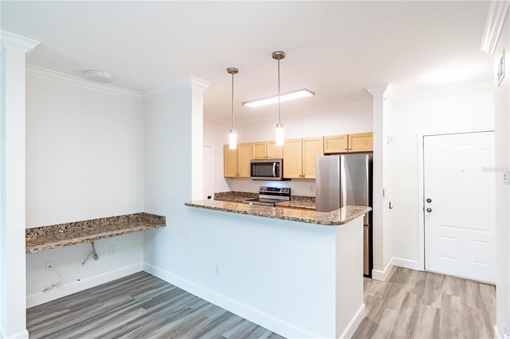 For Sale: $219,700 (2 beds, 2 baths, 1088 Square Feet)