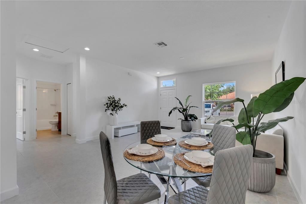 For Rent: $1,400 (2 beds, 2 baths, 1056 Square Feet)
