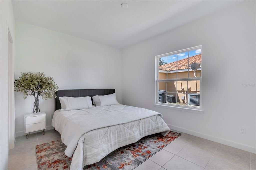 For Rent: $1,400 (2 beds, 2 baths, 1056 Square Feet)