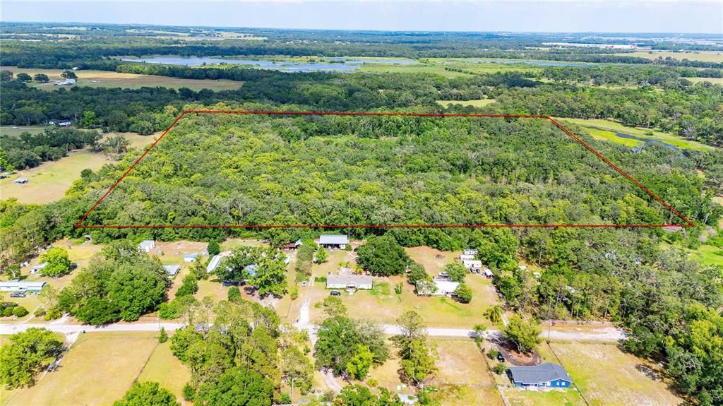 待售: $4,000,000 (40.00 acres)