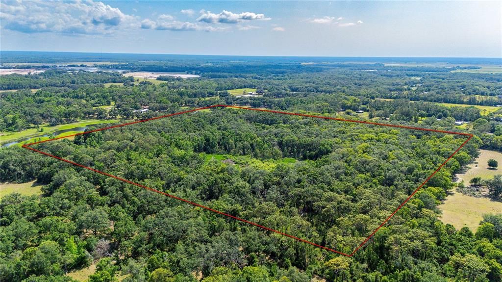 待售: $4,000,000 (40.00 acres)