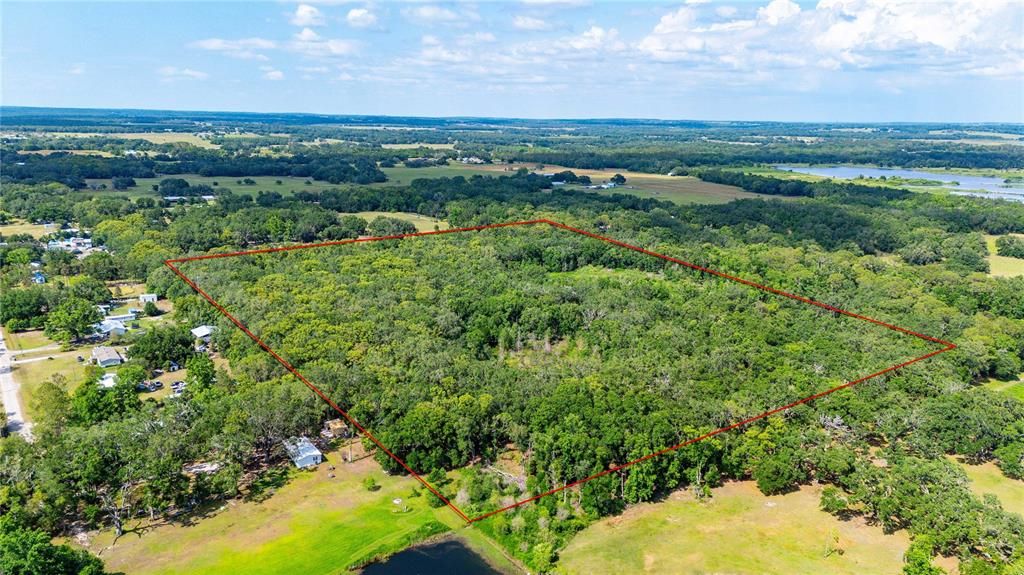 待售: $4,000,000 (40.00 acres)