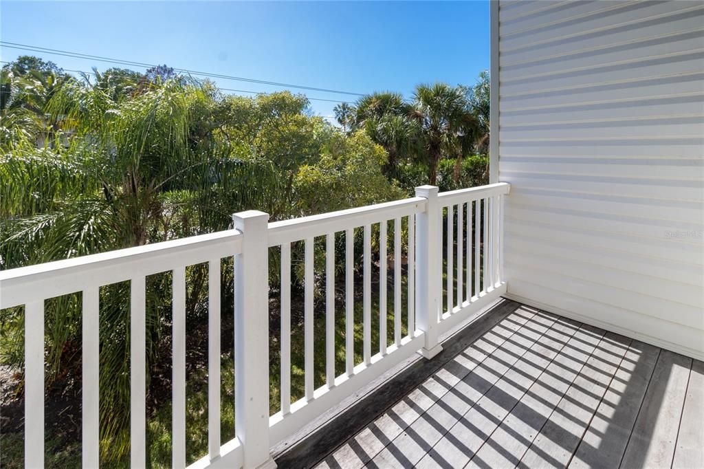 For Sale: $339,900 (4 beds, 3 baths, 2604 Square Feet)