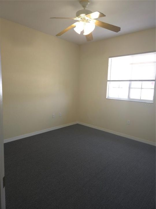 For Sale: $339,900 (4 beds, 3 baths, 2604 Square Feet)