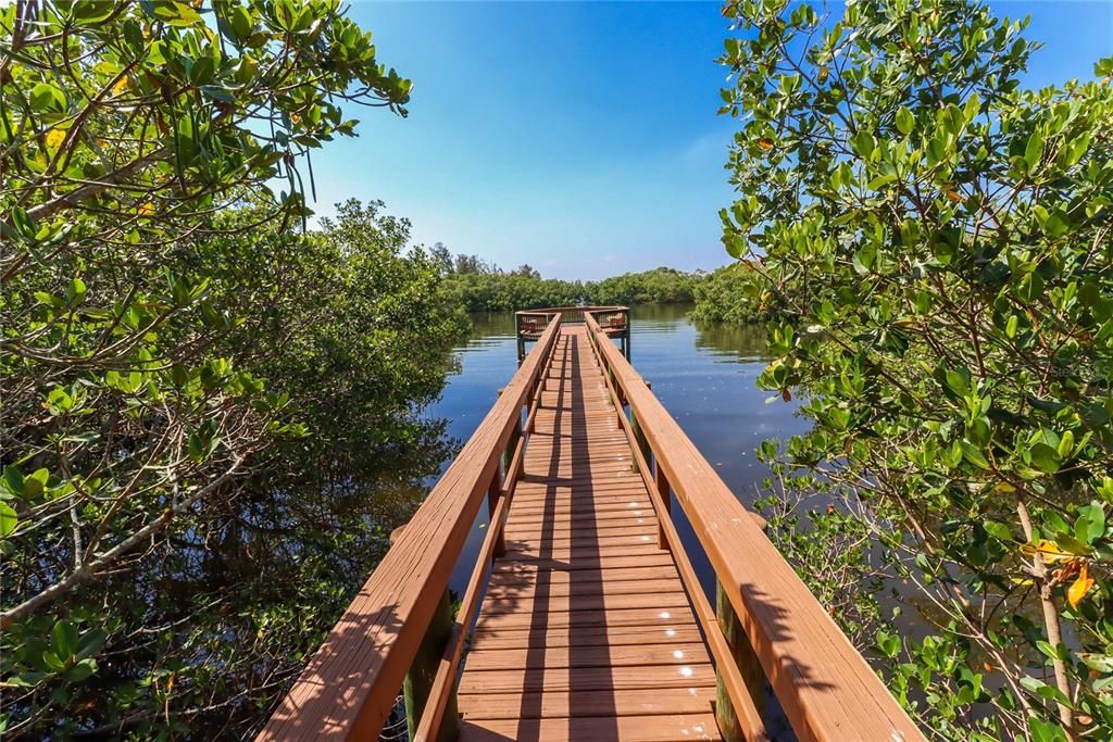 For Sale: $339,900 (4 beds, 3 baths, 2604 Square Feet)