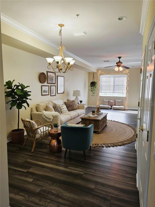 For Sale: $339,900 (4 beds, 3 baths, 2604 Square Feet)