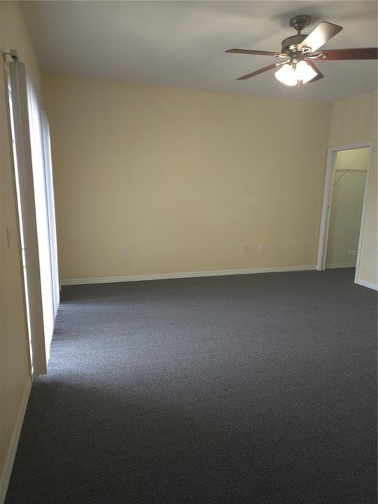 For Sale: $339,900 (4 beds, 3 baths, 2604 Square Feet)