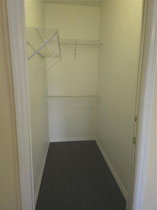 For Sale: $339,900 (4 beds, 3 baths, 2604 Square Feet)