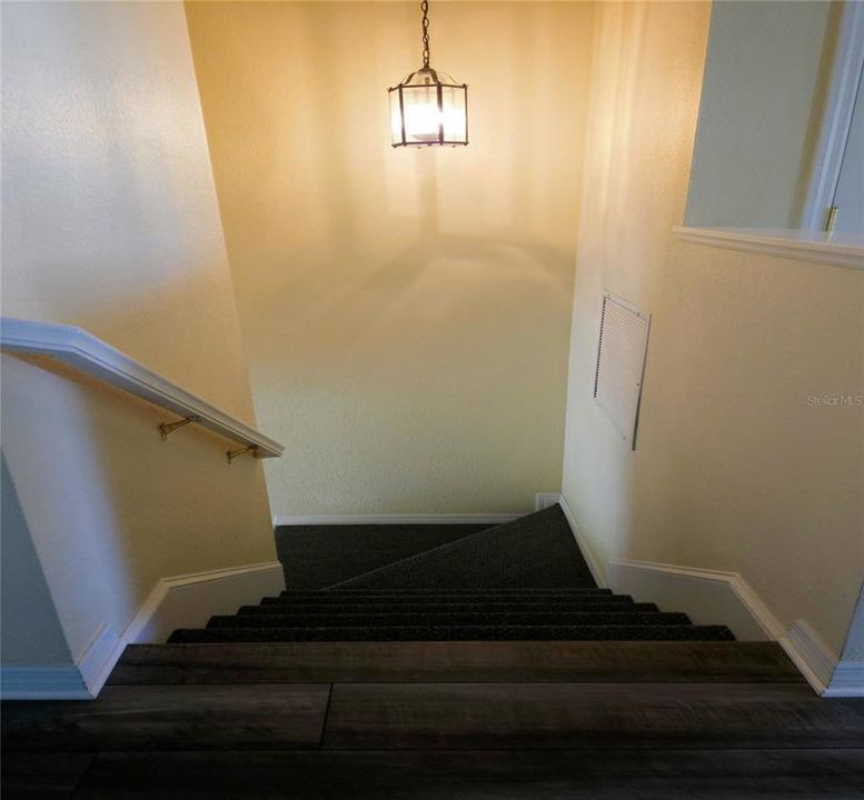 For Sale: $339,900 (4 beds, 3 baths, 2604 Square Feet)