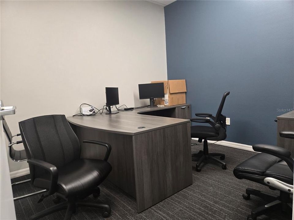 合同活跃: $3,749,900 (0 贝兹, 0 浴室, 17291 平方英尺)