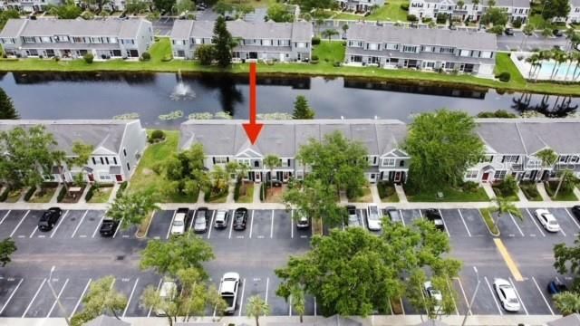 For Sale: $280,000 (2 beds, 2 baths, 1110 Square Feet)