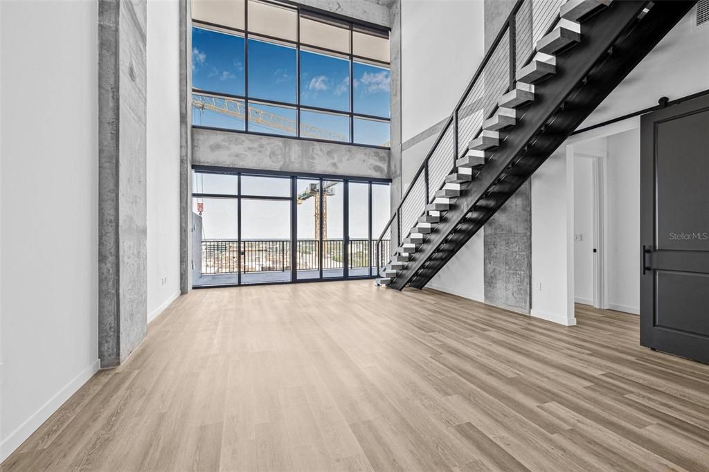 For Rent: $6,995 (3 beds, 3 baths, 1891 Square Feet)
