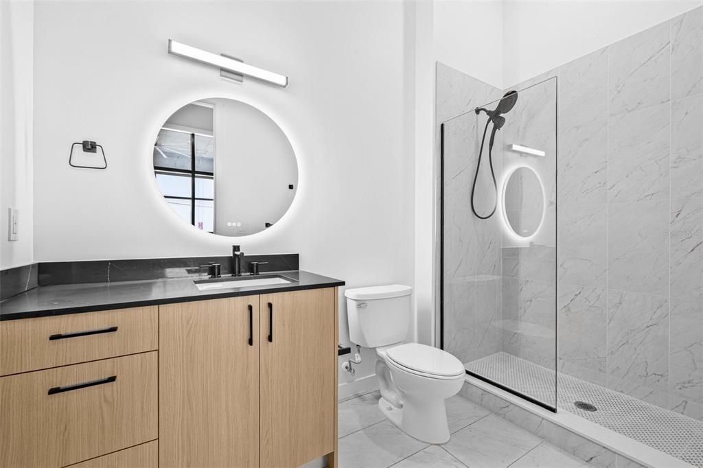 For Rent: $6,995 (3 beds, 3 baths, 1891 Square Feet)