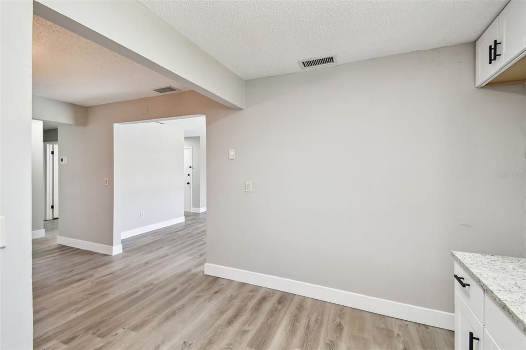 Active With Contract: $185,000 (2 beds, 2 baths, 1075 Square Feet)