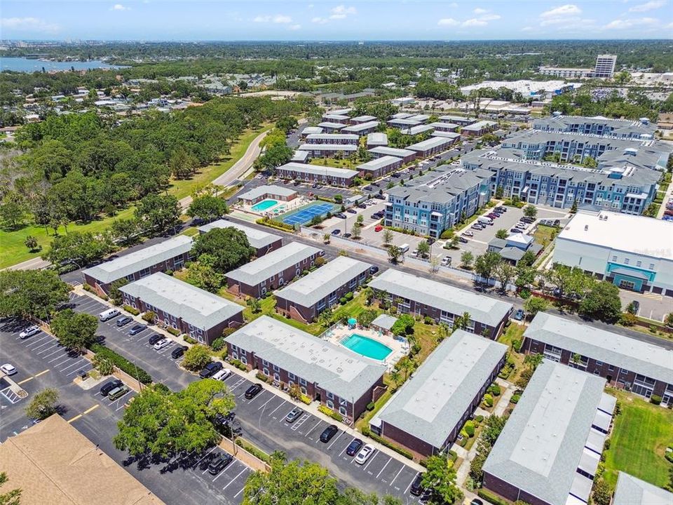 Active With Contract: $185,000 (2 beds, 2 baths, 1075 Square Feet)