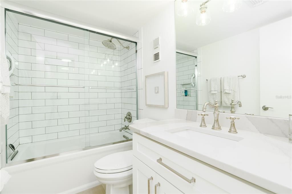 En Venta: $1,150,000 (2 camas, 2 baños, 1299 Pies cuadrados)