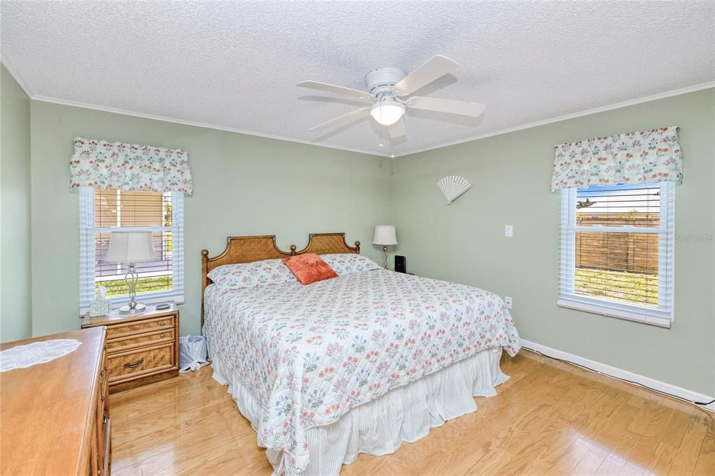 En Venta: $234,900 (3 camas, 2 baños, 1876 Pies cuadrados)