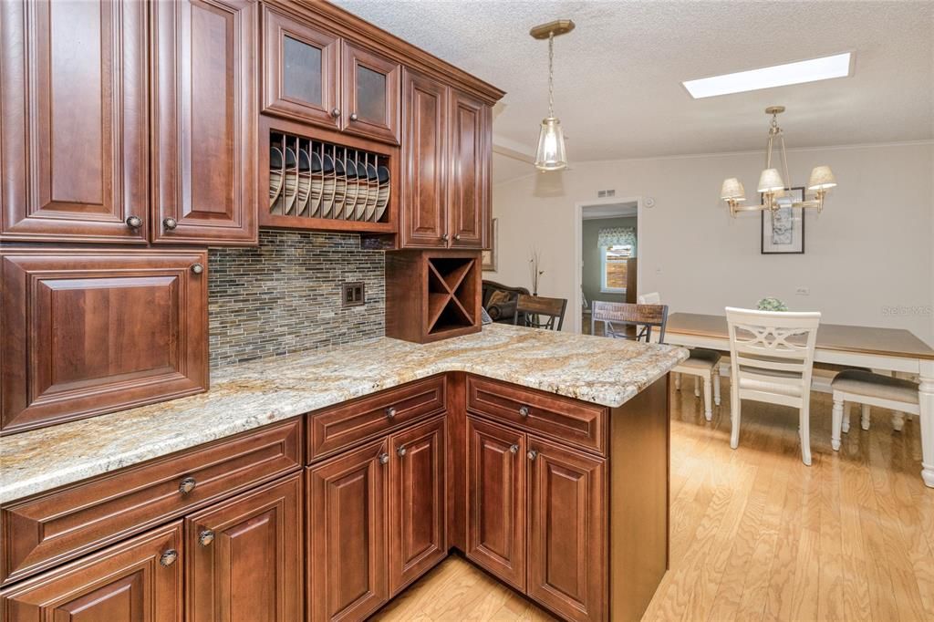 En Venta: $234,900 (3 camas, 2 baños, 1876 Pies cuadrados)