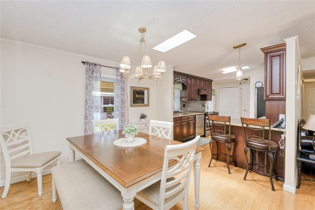 En Venta: $234,900 (3 camas, 2 baños, 1876 Pies cuadrados)