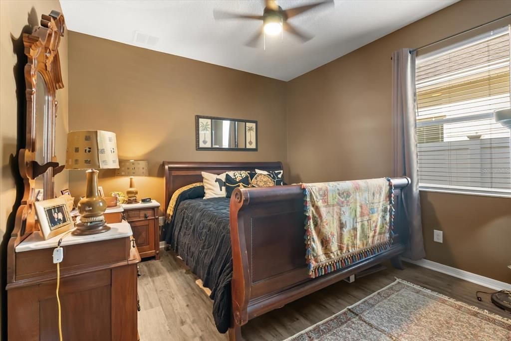 Active With Contract: $617,500 (5 beds, 4 baths, 2830 Square Feet)