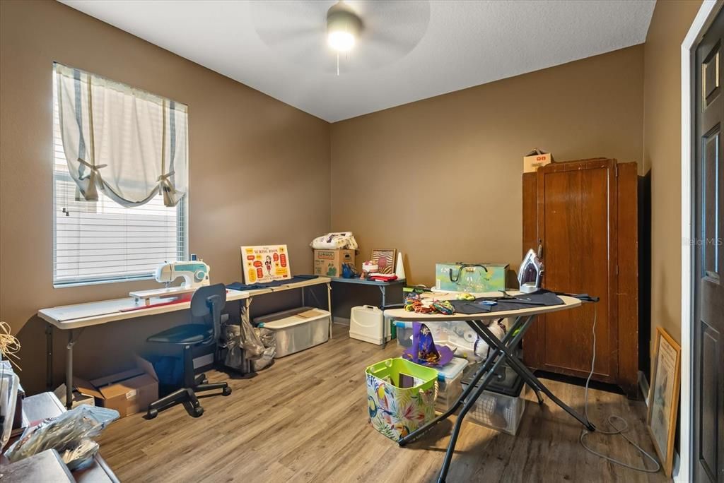 Active With Contract: $617,500 (5 beds, 4 baths, 2830 Square Feet)