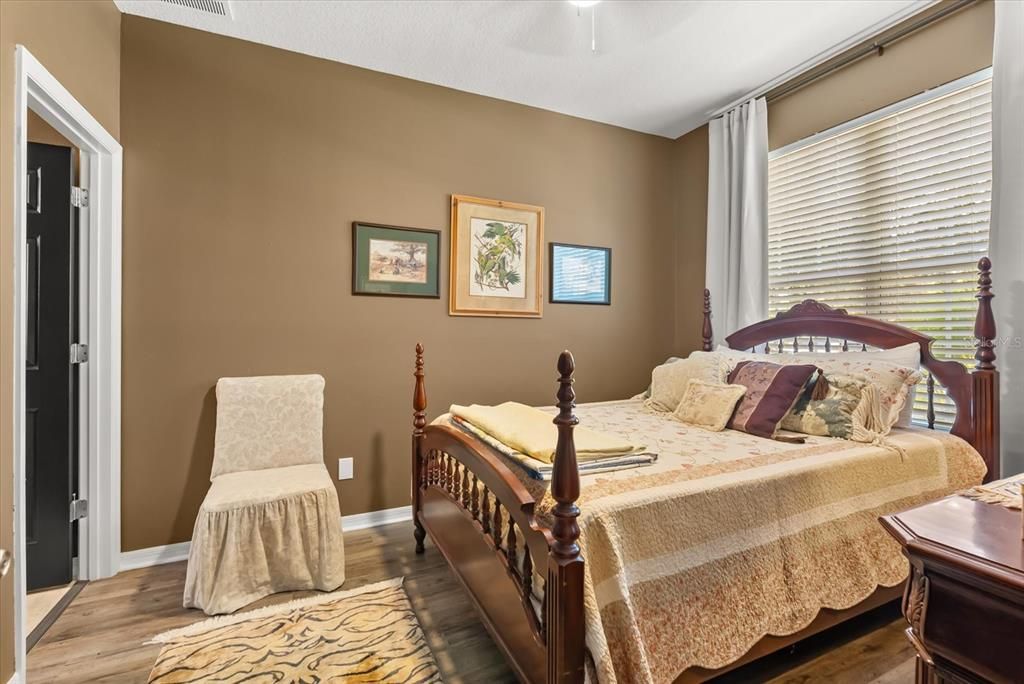 Active With Contract: $617,500 (5 beds, 4 baths, 2830 Square Feet)