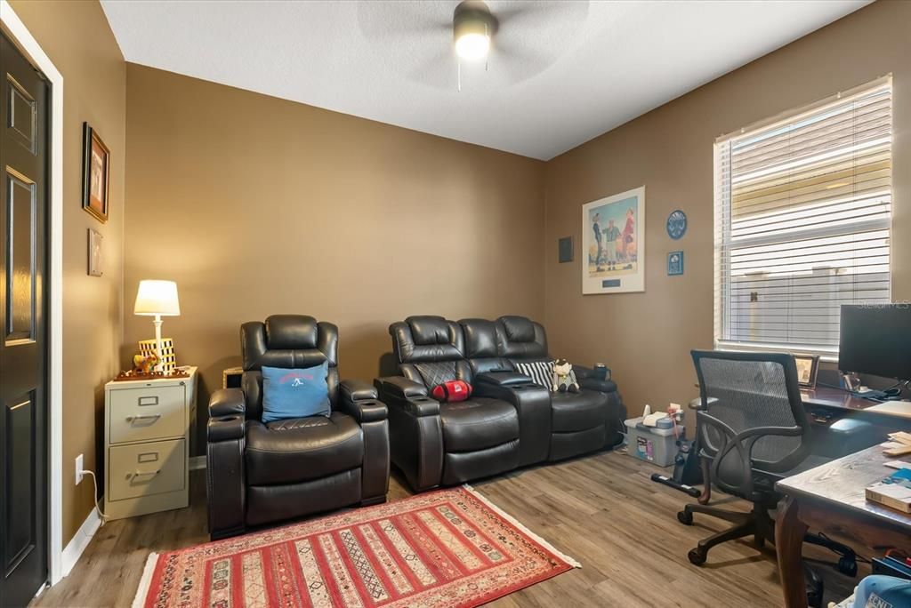 Active With Contract: $617,500 (5 beds, 4 baths, 2830 Square Feet)