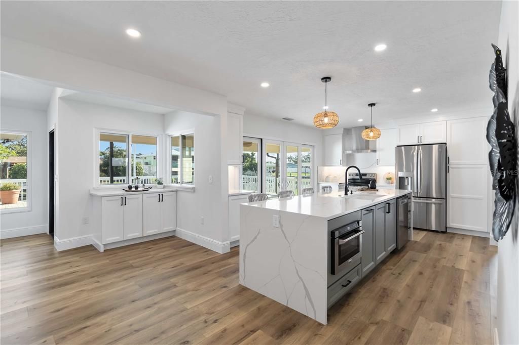 На продажу: $1,100,000 (4 спален, 3 ванн, 2777 Квадратных фут)