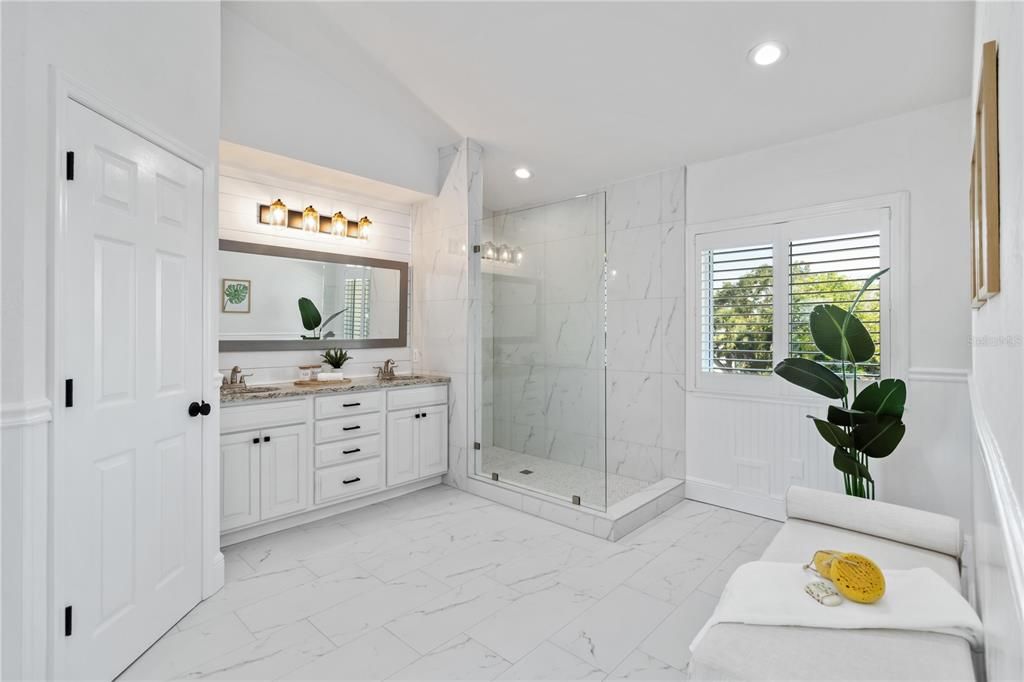 На продажу: $1,100,000 (4 спален, 3 ванн, 2777 Квадратных фут)