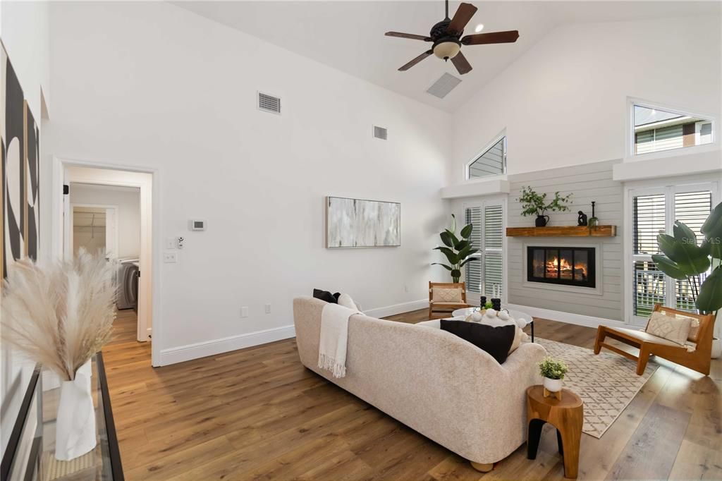 На продажу: $1,100,000 (4 спален, 3 ванн, 2777 Квадратных фут)