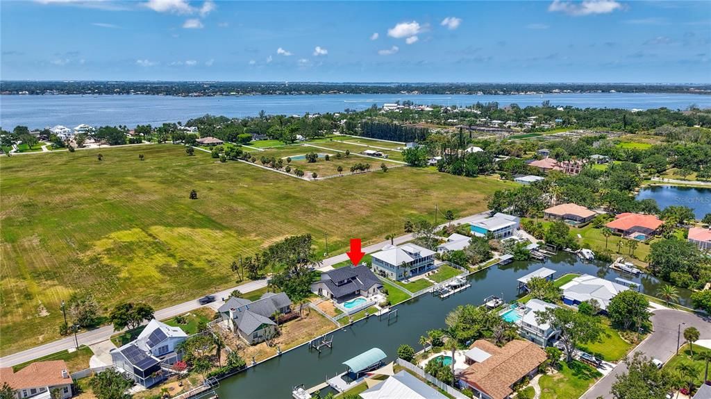 На продажу: $1,100,000 (4 спален, 3 ванн, 2777 Квадратных фут)