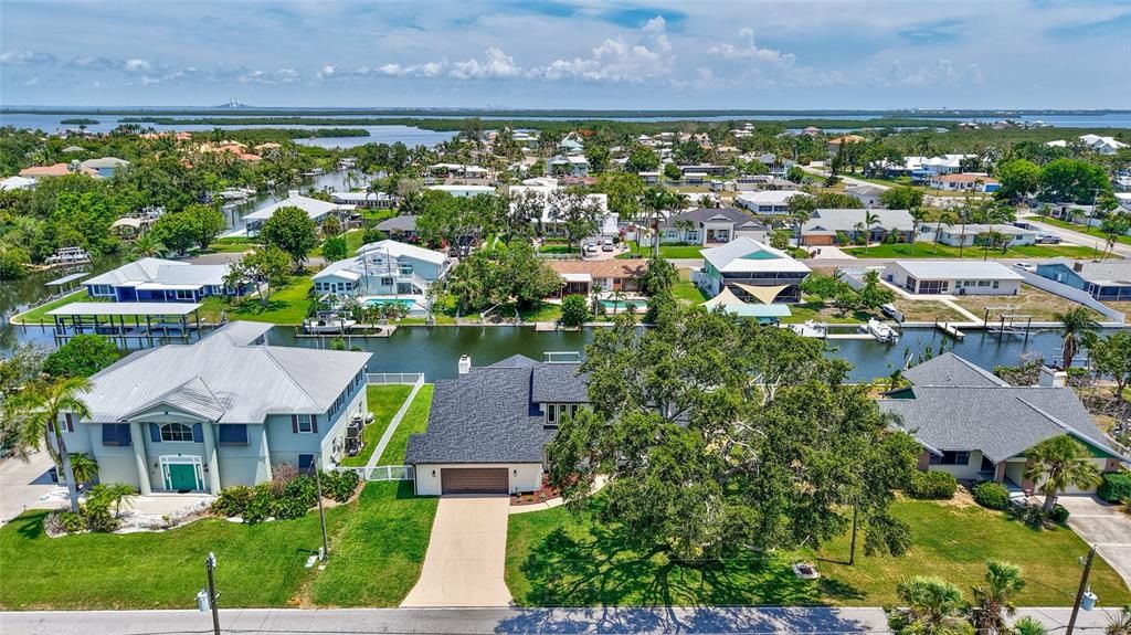 На продажу: $1,100,000 (4 спален, 3 ванн, 2777 Квадратных фут)