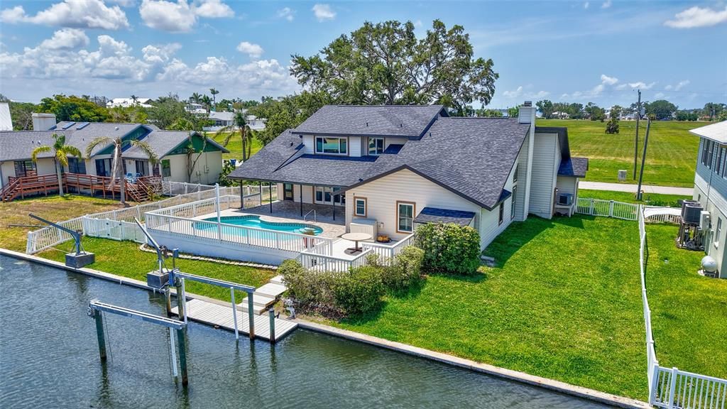 На продажу: $1,100,000 (4 спален, 3 ванн, 2777 Квадратных фут)