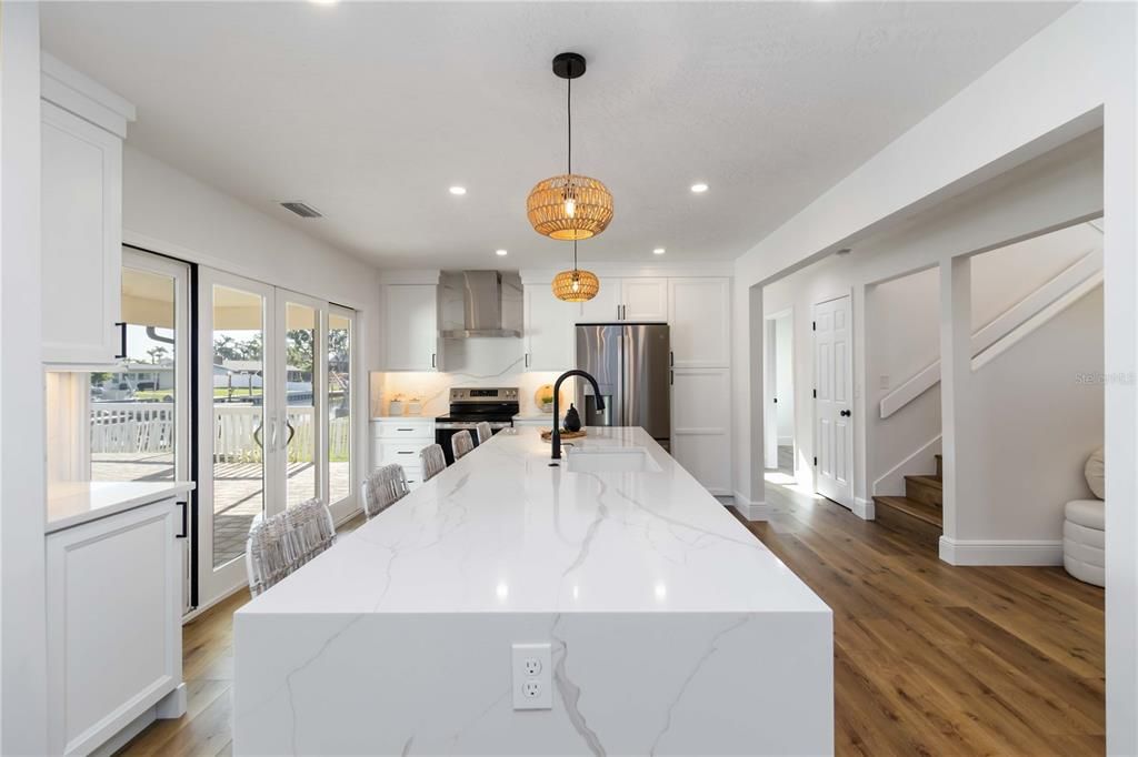 На продажу: $1,100,000 (4 спален, 3 ванн, 2777 Квадратных фут)