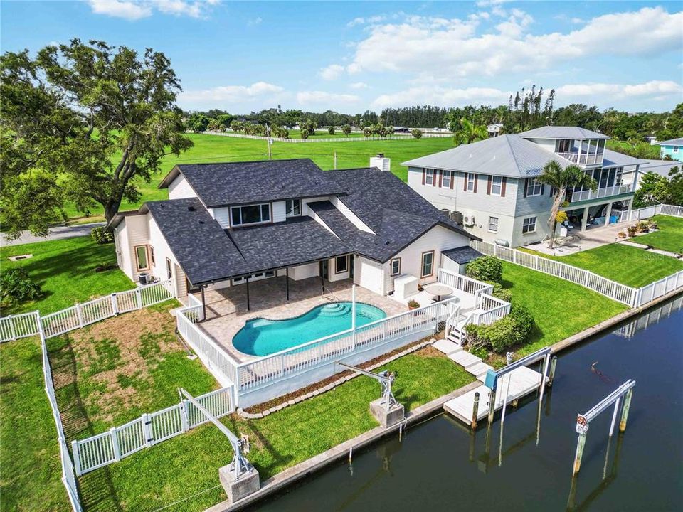 На продажу: $1,100,000 (4 спален, 3 ванн, 2777 Квадратных фут)