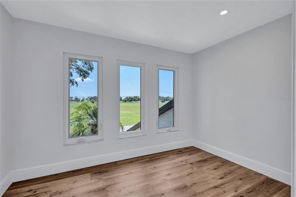 На продажу: $1,100,000 (4 спален, 3 ванн, 2777 Квадратных фут)