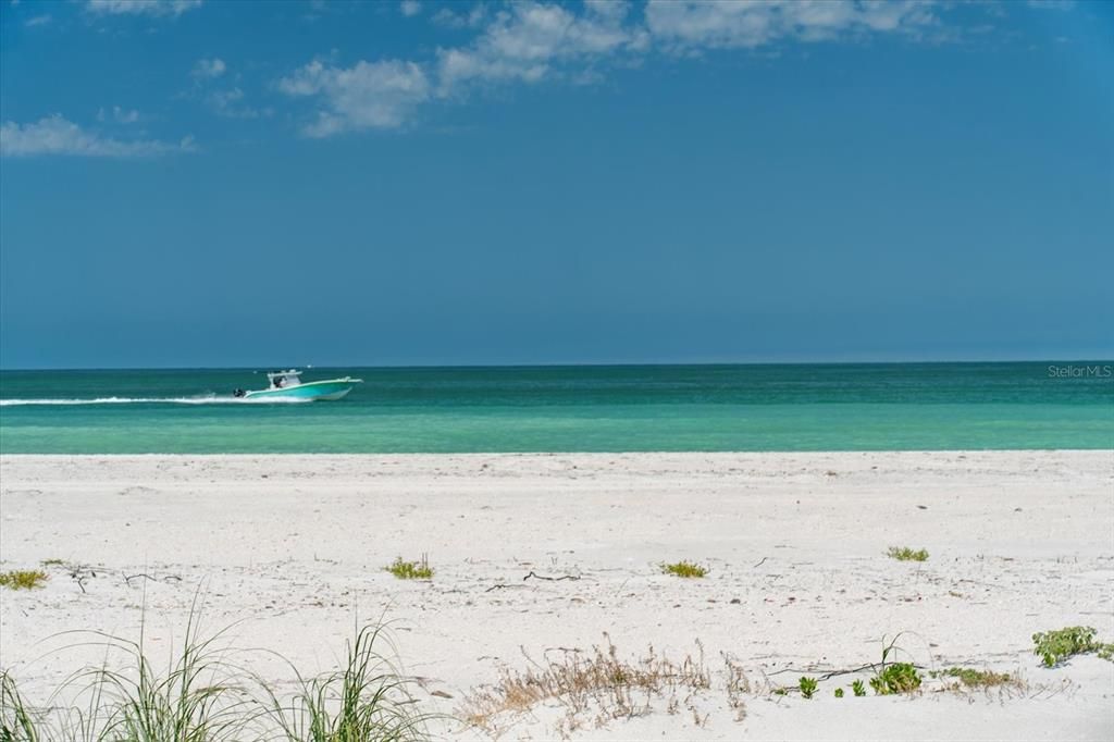 For Sale: $3,900,000 (0.16 acres)